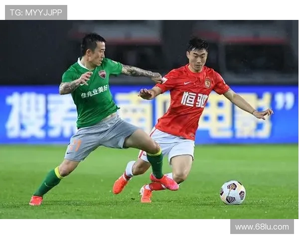 赛后分析：深圳足球队与重庆足球队的战术意识与表现对比