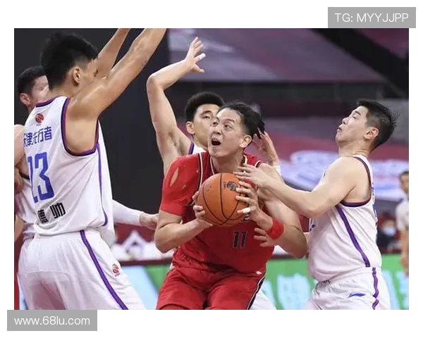 沈梓捷的篮球之路：从青涩少年到CBA明星的奋斗历程与成长故事