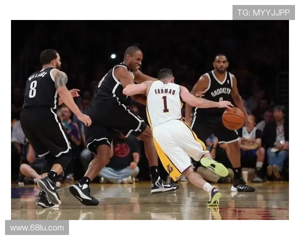 湖人对阵篮网精彩回顾深圳录播全场比赛亮点分析 湖人对阵篮网精彩回顾深圳录播全场比赛亮点分析