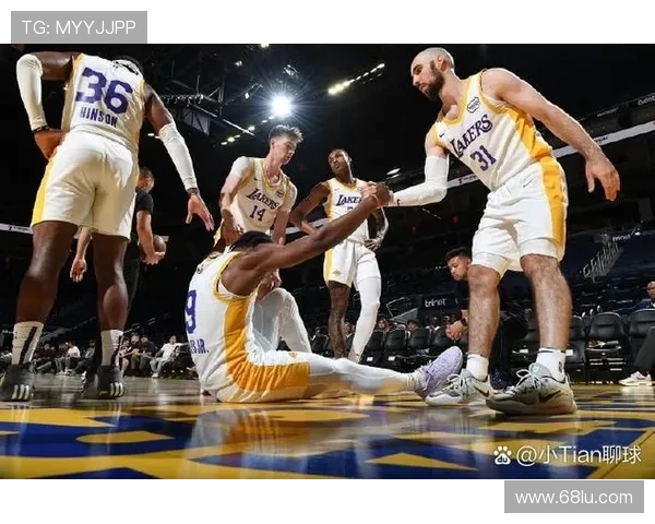 热火与勇士常规赛对决精彩回顾与赛季展望分析